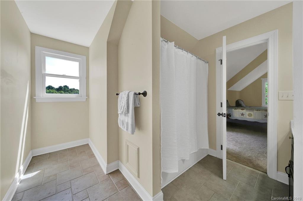 26060 Neptunes Landing Tega Cay, SC 29708 - Photo 37 of 46 Gallery Image 37
