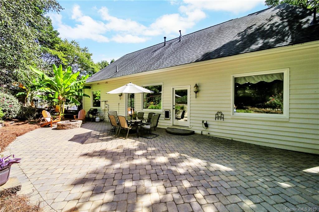 26060 Neptunes Landing Tega Cay, SC 29708 - Photo 7 of 46 Gallery Image 7