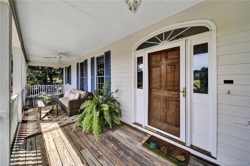26060 Neptunes Landing Tega Cay, SC 29708 - Photo 8 of 46 Gallery Image 8