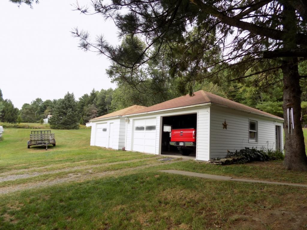 379 Cloverdale Road Chenango Forks, NY 13746 - Photo 3 of 19 Gallery Image 3
