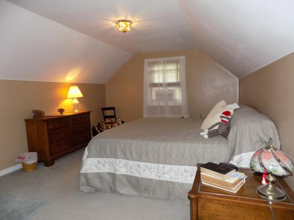 379 Cloverdale Road Chenango Forks, NY 13746 - Photo 7 of 19 Gallery Image 7