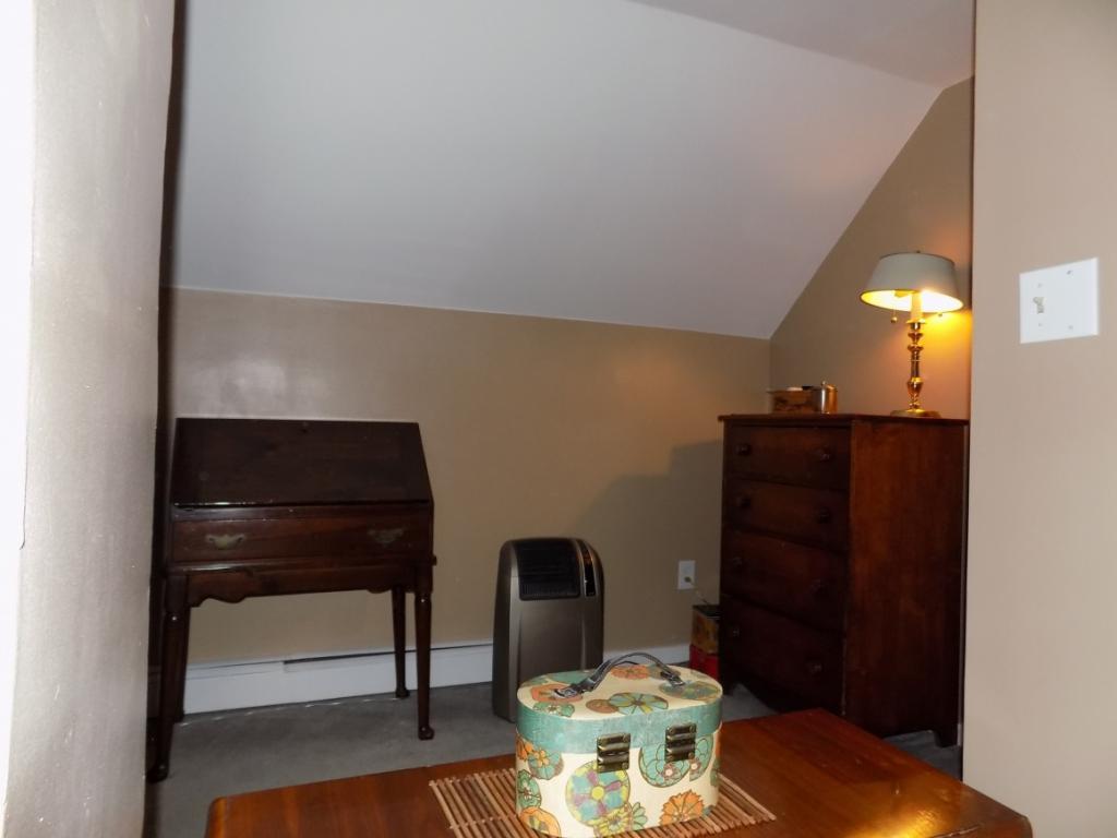 379 Cloverdale Road Chenango Forks, NY 13746 - Photo 8 of 19 Gallery Image 8
