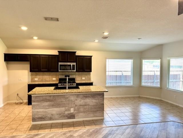 10008 Clemmons Road Fort Worth, TX 76108 - Photo 3 of 9