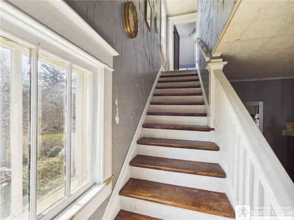 $190,000 | 23 South Franklin Street, New Albion, NY 14719