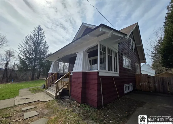 $190,000 | 23 South Franklin Street, New Albion, NY 14719