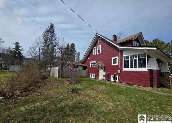 $190,000 | 23 South Franklin Street, New Albion, NY 14719