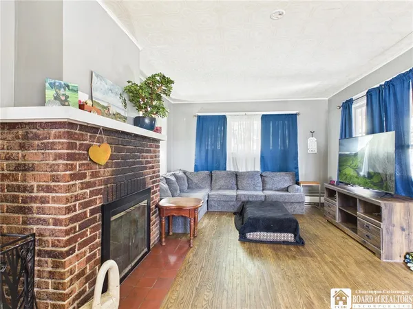 $190,000 | 23 South Franklin Street, New Albion, NY 14719