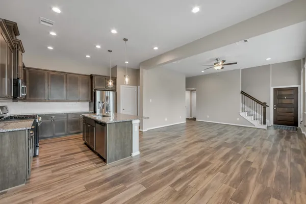 $2,550 | 19630 Talley Valley Drive, Cypress, TX 77433
