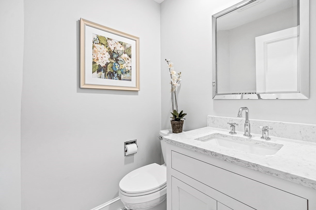 7 Wainwright Road, Unit 30 Winchester, MA 01890 - Photo 14 of 31 Gallery Image 14