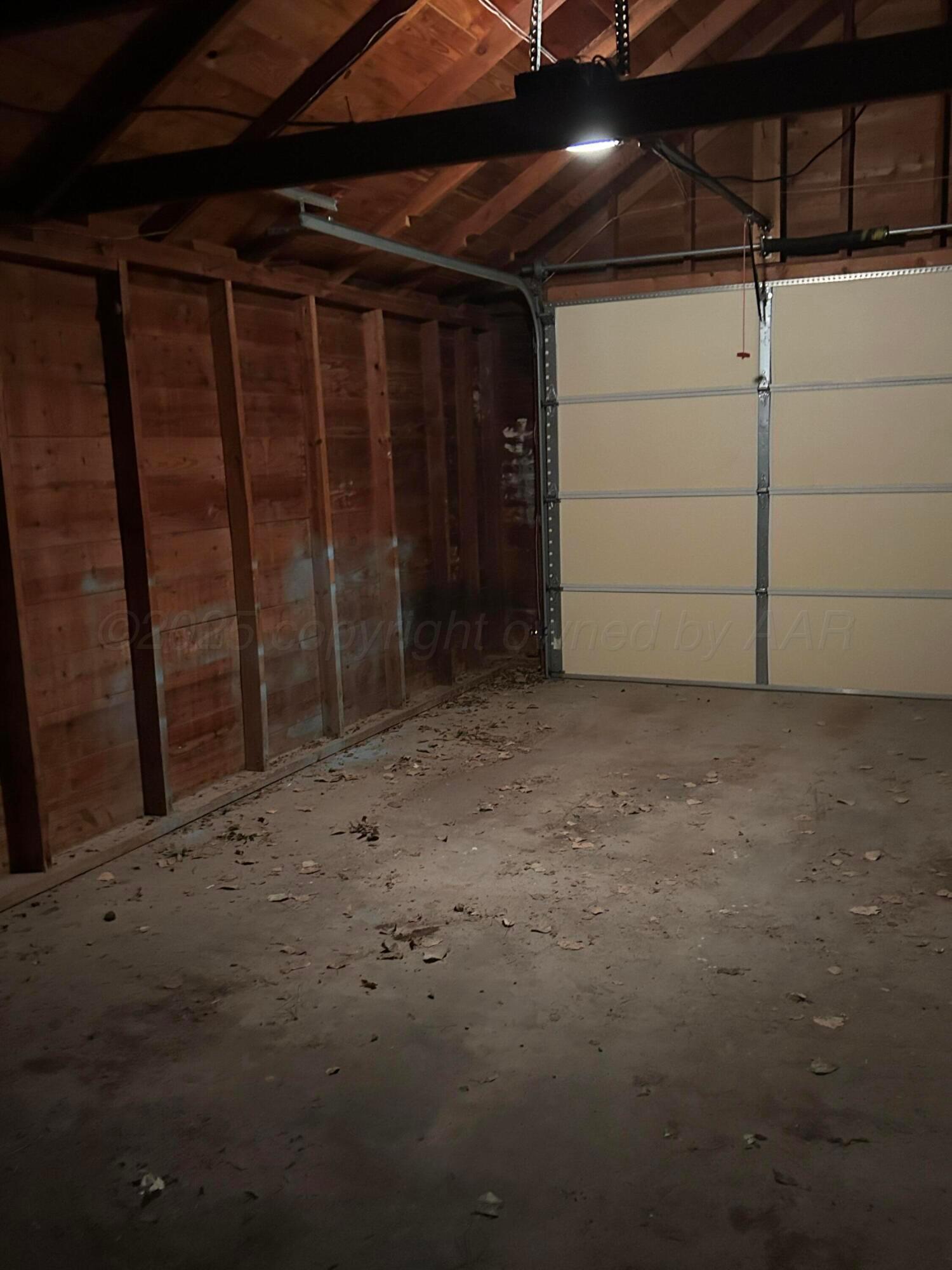 102 Willow Street Lipscomb, TX 79056 - Photo 26 of 34 a view of an empty room