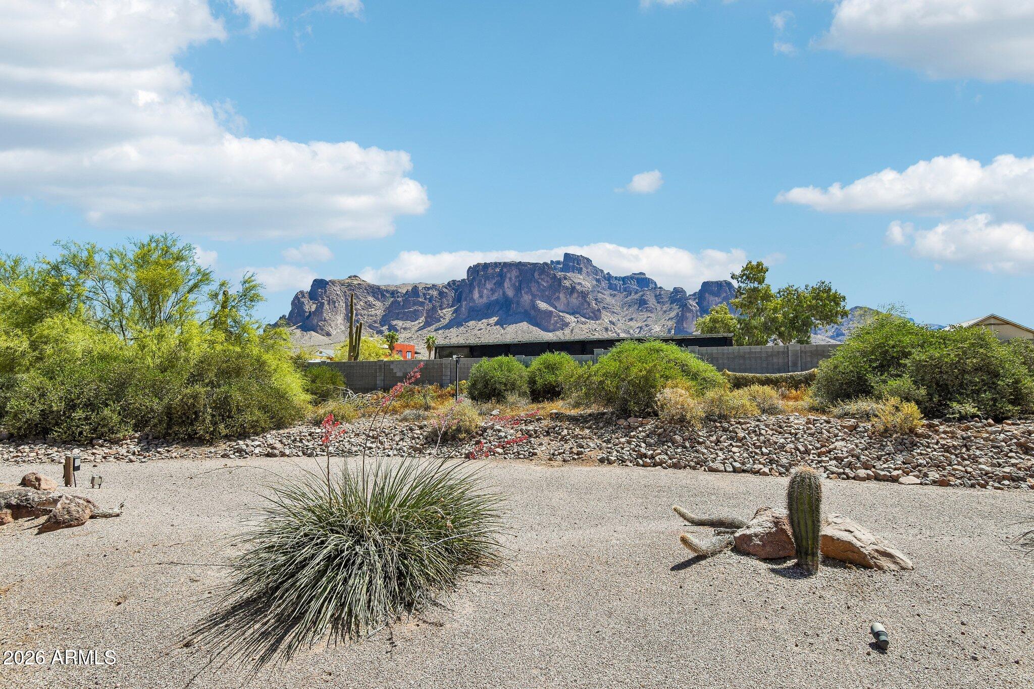 1547 North Val Vista Road Apache Junction, AZ 85119 - Photo 38 of 59 38-web-or-mls-N Val Vista Rd-S2904-038