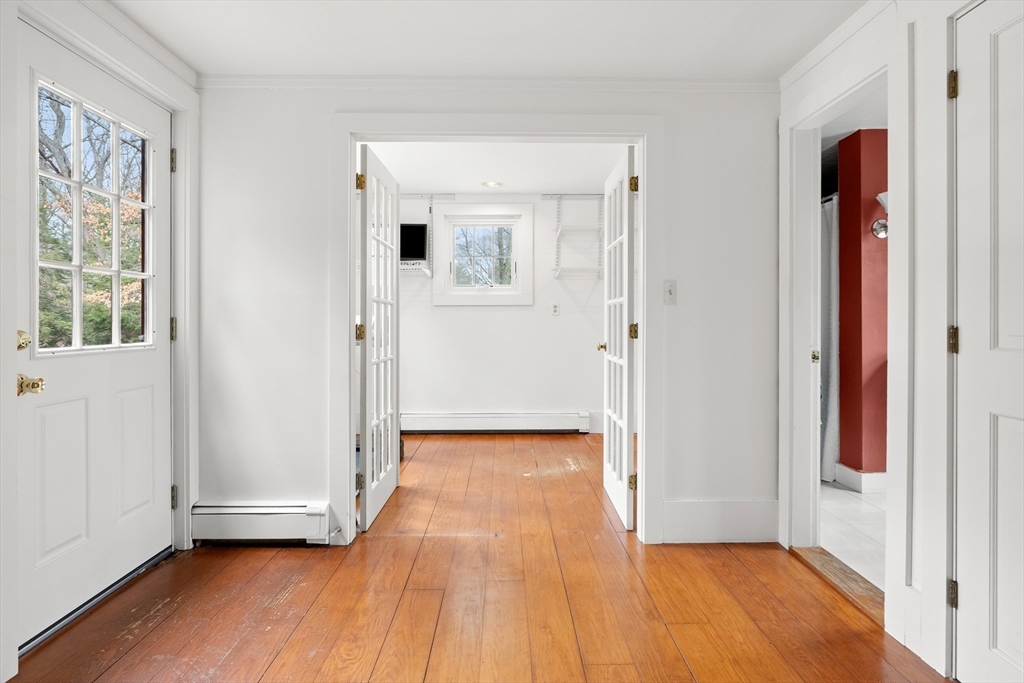 55 Colrain Road Topsfield, MA 01983 - Photo 7 of 29