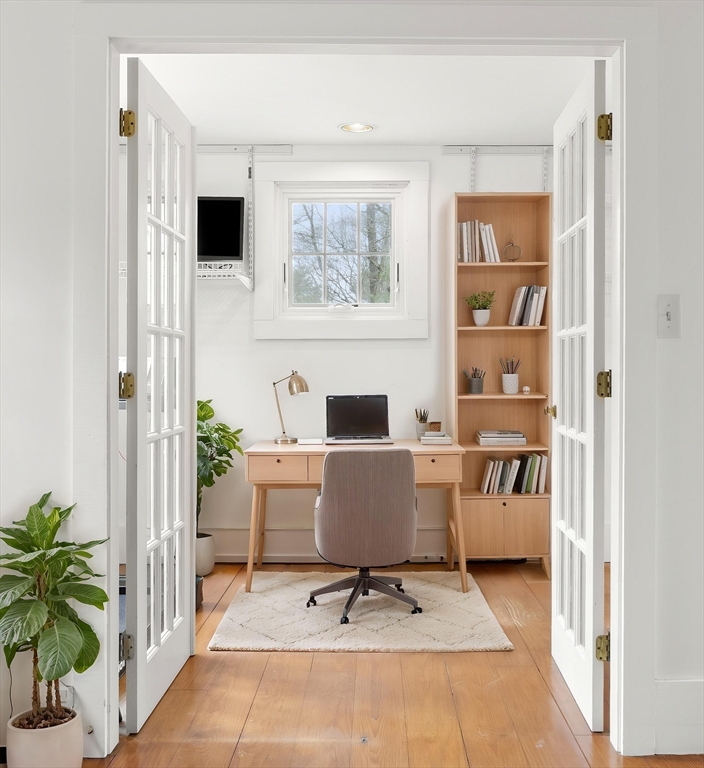 55 Colrain Road Topsfield, MA 01983 - Photo 8 of 29