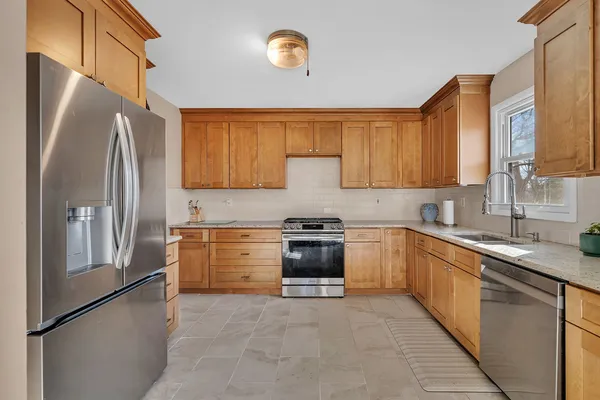 $344,900 | 24333 South Valley Drive, Channahon, IL 60410