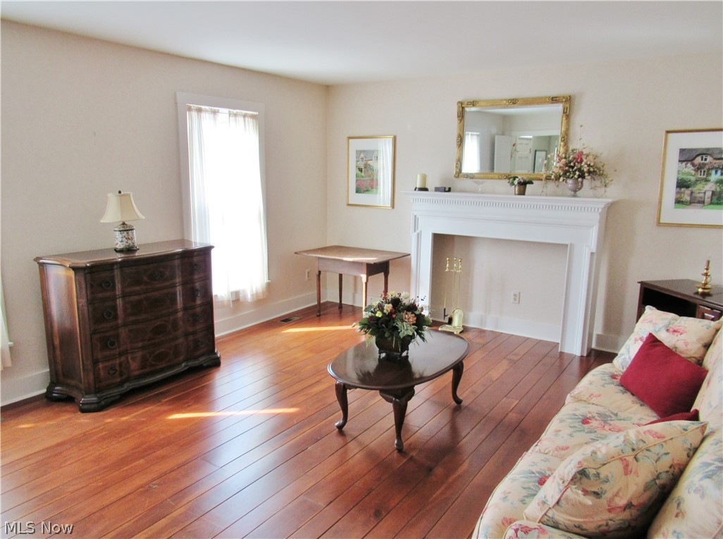 7373 Wolff Road Medina, OH 44256 - Photo 4 of 35 Gallery Image 4