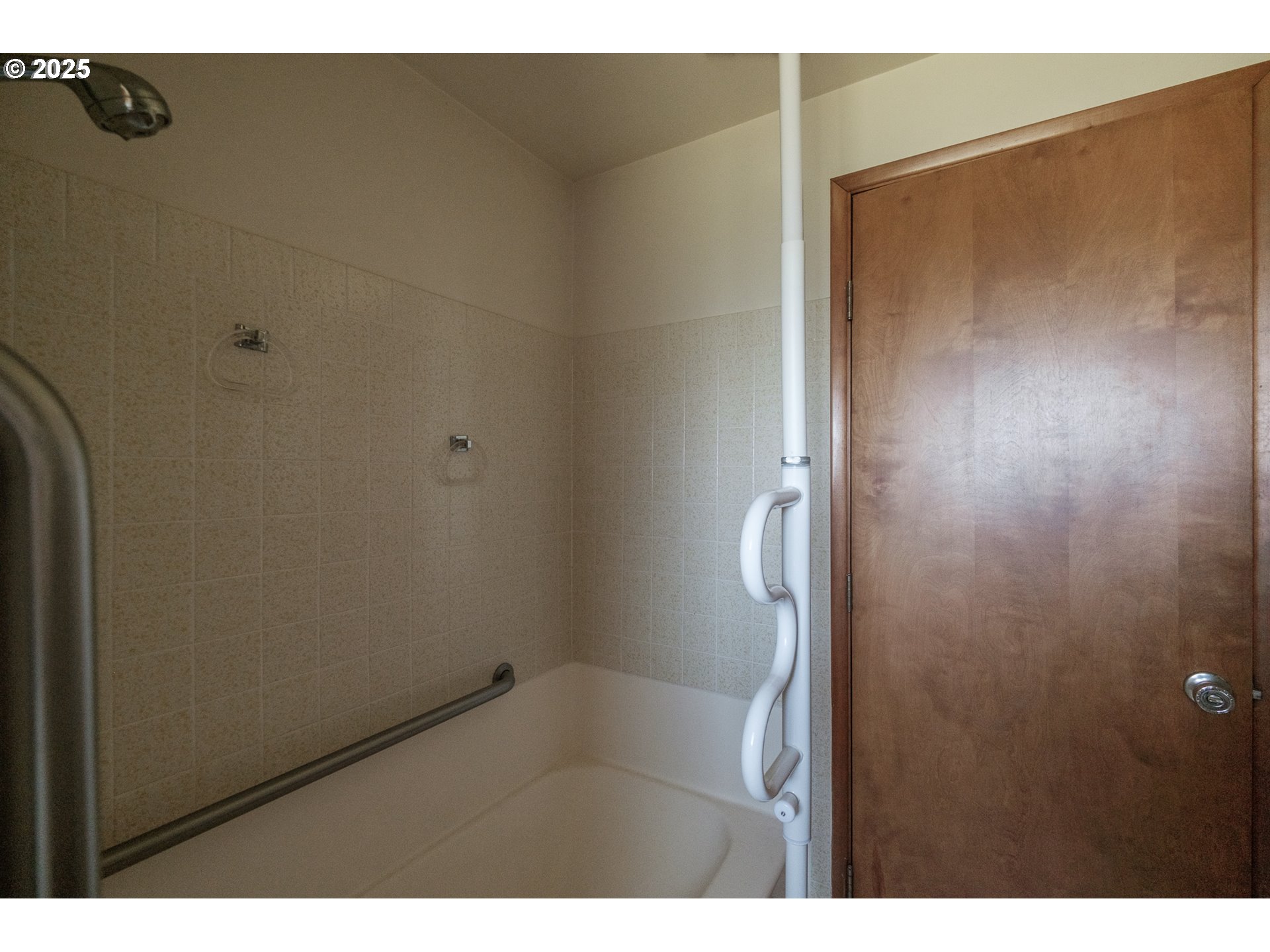 35420 Knox Butte Road East Albany, OR 97322 - Photo 17 of 43 Gallery Image 17