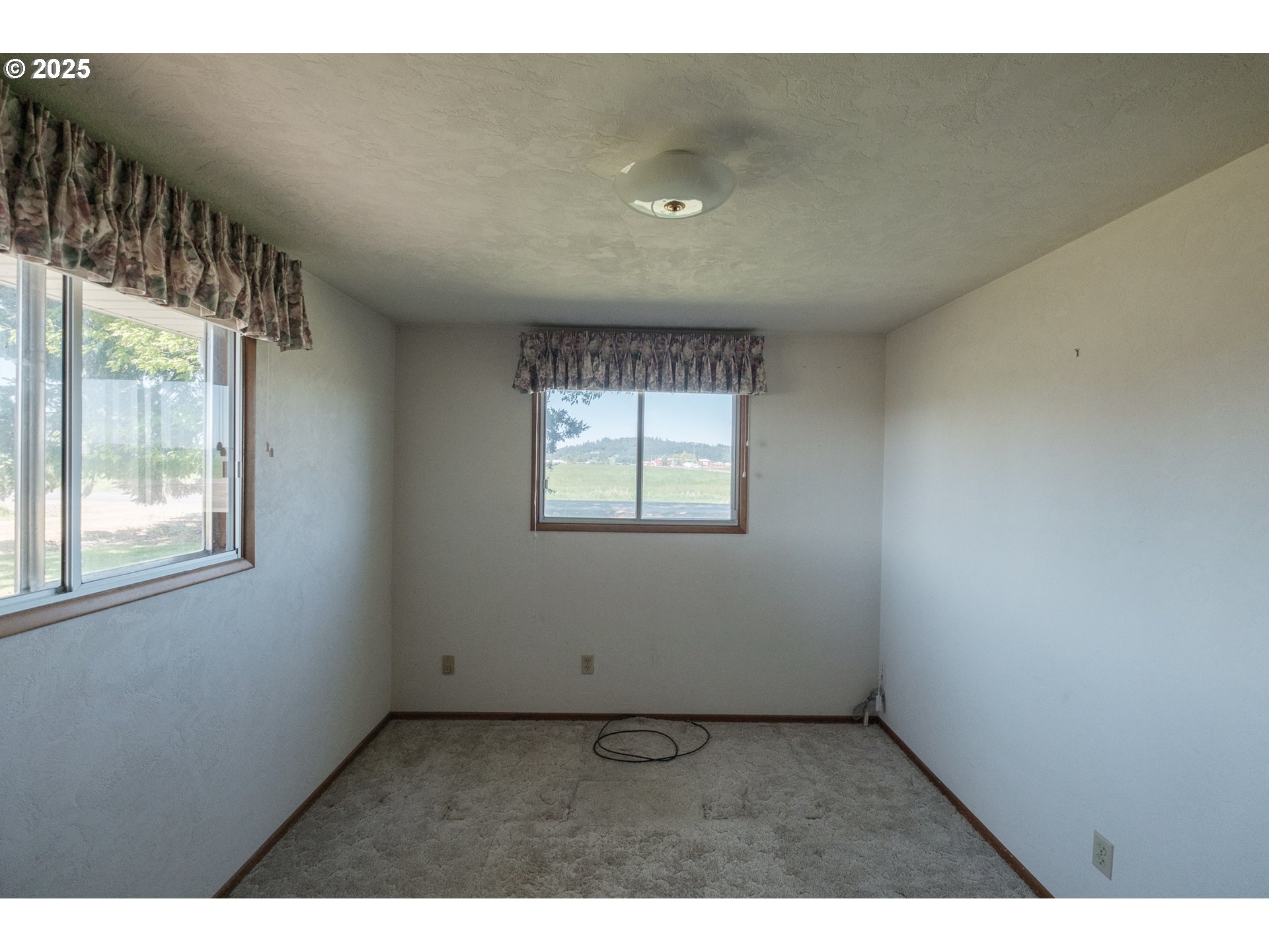 35420 Knox Butte Road East Albany, OR 97322 - Photo 20 of 43 Gallery Image 20