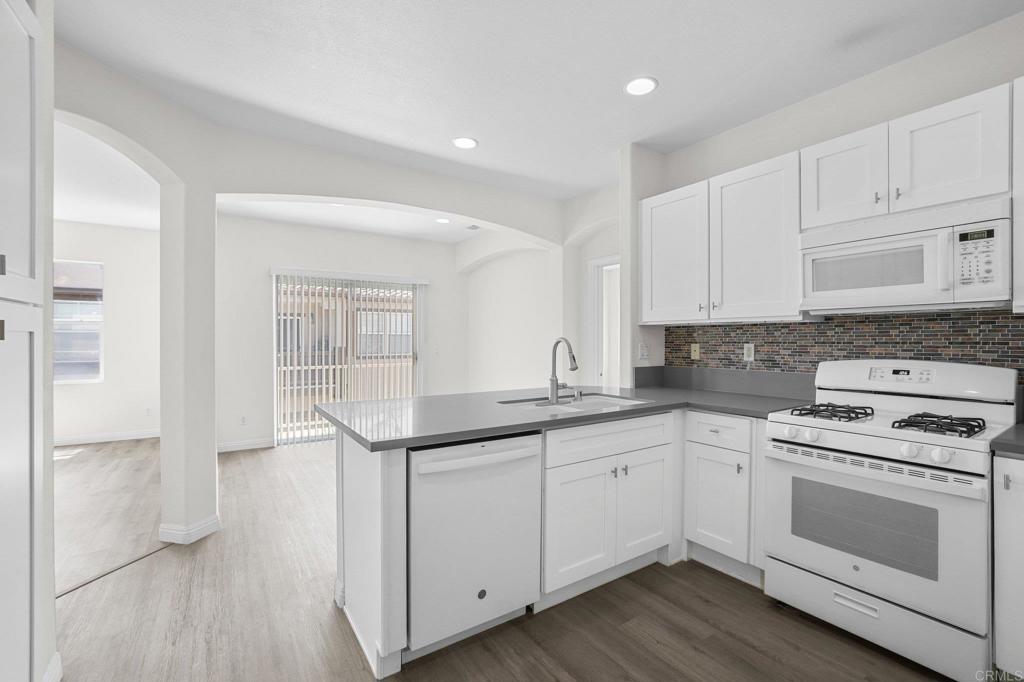 641 Sumner Way, Unit 1 Oceanside, CA 92058 - Photo 14 of 27