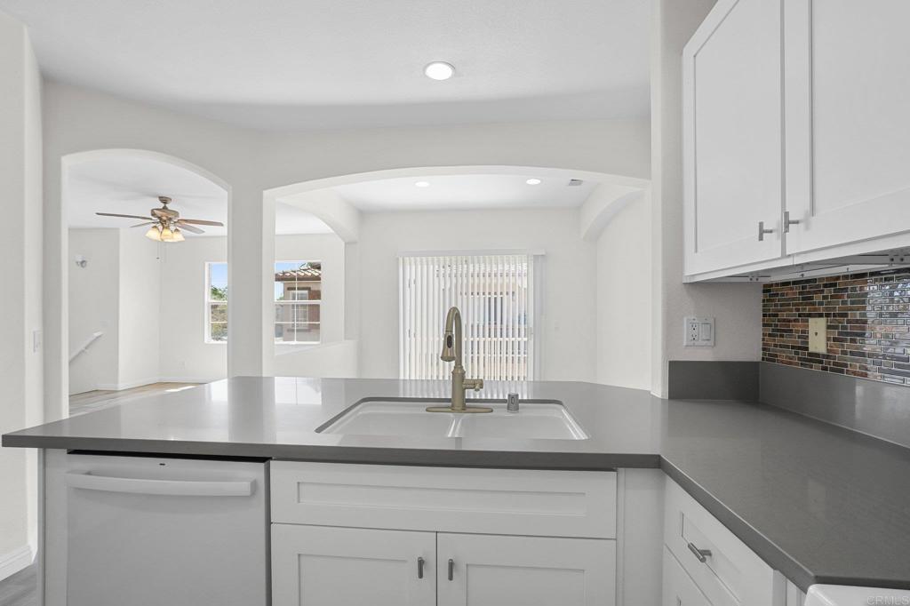 641 Sumner Way, Unit 1 Oceanside, CA 92058 - Photo 15 of 27