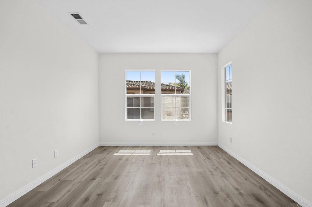 641 Sumner Way, Unit 1 Oceanside, CA 92058 - Photo 6 of 27