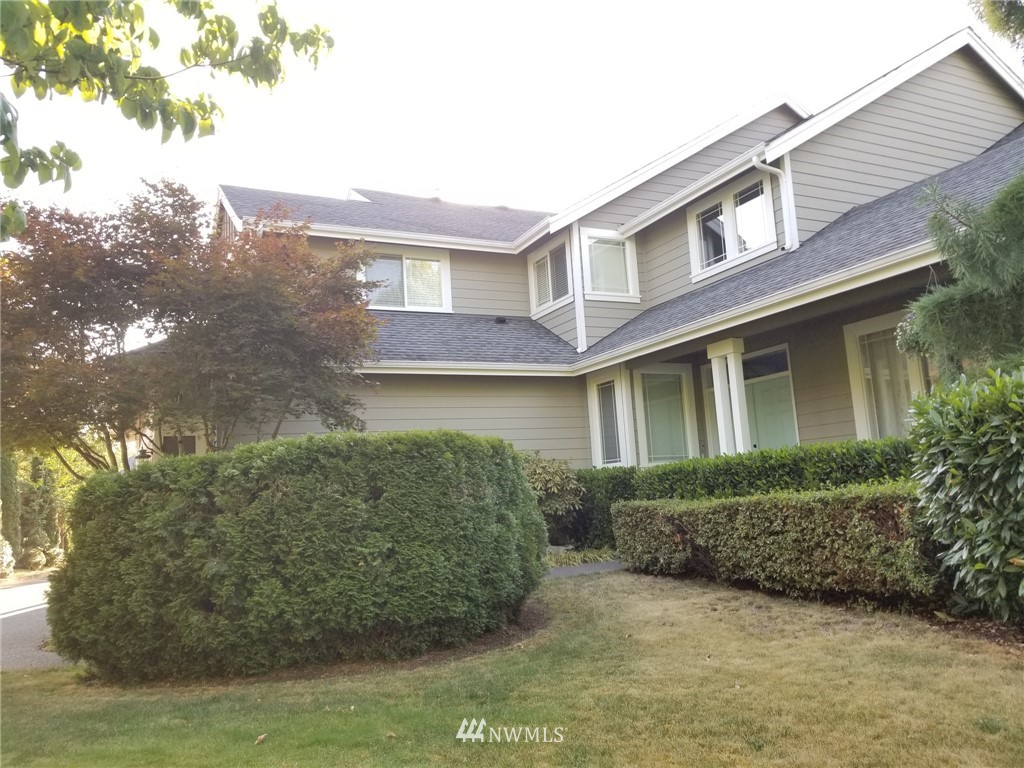 18642 172nd Place Southeast Renton, WA 98058 - Photo 2 of 18 Gallery Image 2