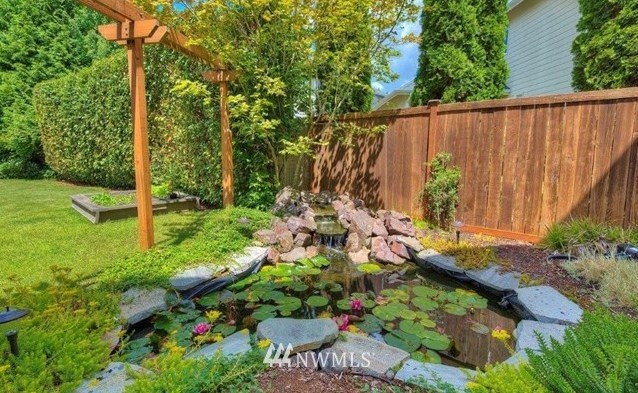 18642 172nd Place Southeast Renton, WA 98058 - Photo 5 of 18 Gallery Image 5