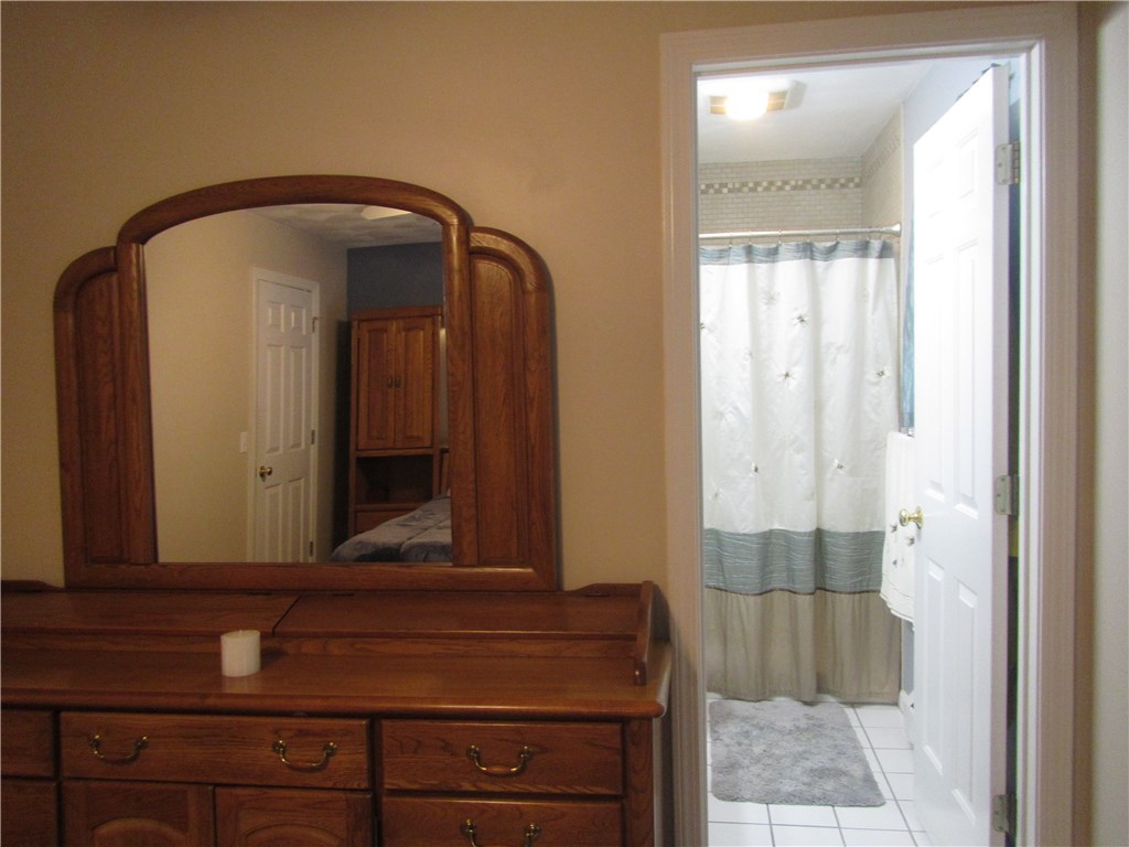 71 Wolf Hill Road Smithfield, RI 02917 - Photo 19 of 38 Gallery Image 19