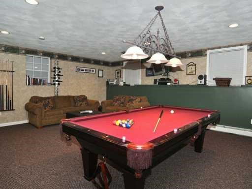 71 Wolf Hill Road Smithfield, RI 02917 - Photo 27 of 38 Gallery Image 27