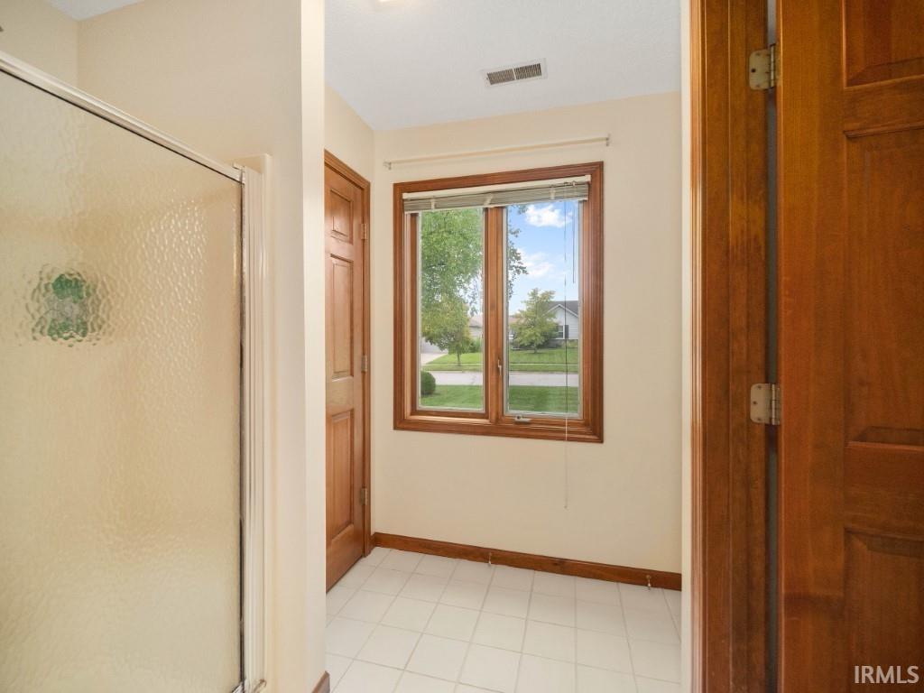 823 Autumn Ridge Lane Fort Wayne, IN 46804 - Photo 20 of 36