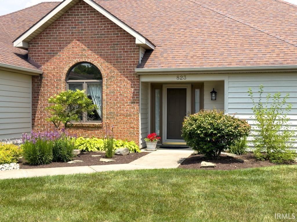 823 Autumn Ridge Lane Fort Wayne, IN 46804 - Photo 3 of 36