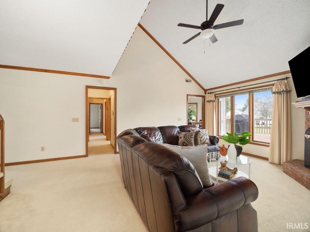 823 Autumn Ridge Lane Fort Wayne, IN 46804 - Photo 8 of 36