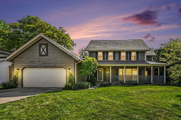 $675,000 | 7221 Webster Street, Downers Grove, IL 60516