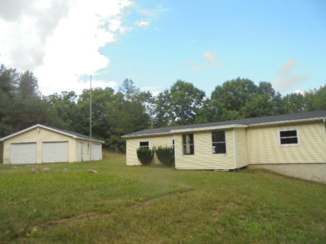 4546 Wheeler Road Belding, MI 48809 - Photo 12 of 40 DSC09577