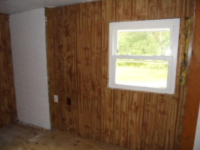 4546 Wheeler Road Belding, MI 48809 - Photo 29 of 40 DSC09610