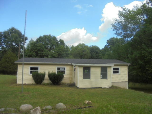 4546 Wheeler Road Belding, MI 48809 - Photo 3 of 40 DSC09559