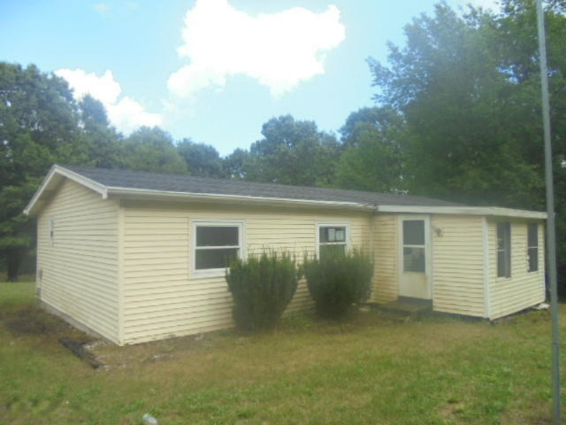 4546 Wheeler Road Belding, MI 48809 - Photo 4 of 40 DSC09561