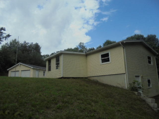 4546 Wheeler Road Belding, MI 48809 - Photo 10 of 40 DSC09575