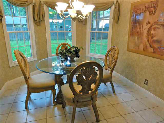 2612 West Queensbury Road Muncie, IN 47304 - Photo 9 of 28 Gallery Image 9