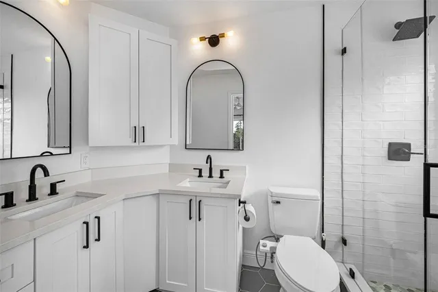 $425,000 | 4320 Huntington Street Northeast, St. Petersburg, FL 33703