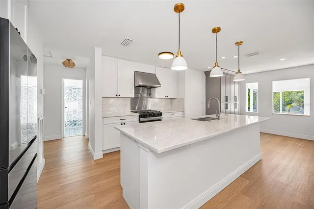 $425,000 | 4320 Huntington Street Northeast, St. Petersburg, FL 33703