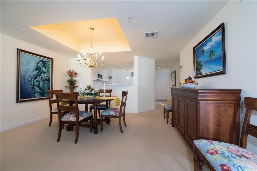 579 Northeast Plantation Road, Unit S407 Jensen Beach, FL 34957 - Photo 14 of 44 Dining for 4-6 or More
