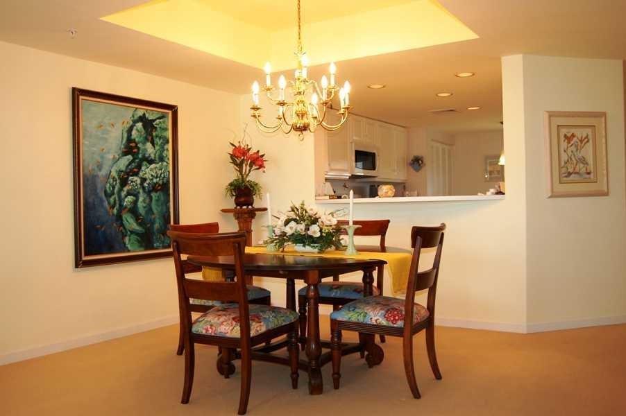 579 Northeast Plantation Road, Unit S407 Jensen Beach, FL 34957 - Photo 15 of 44 Dining Room