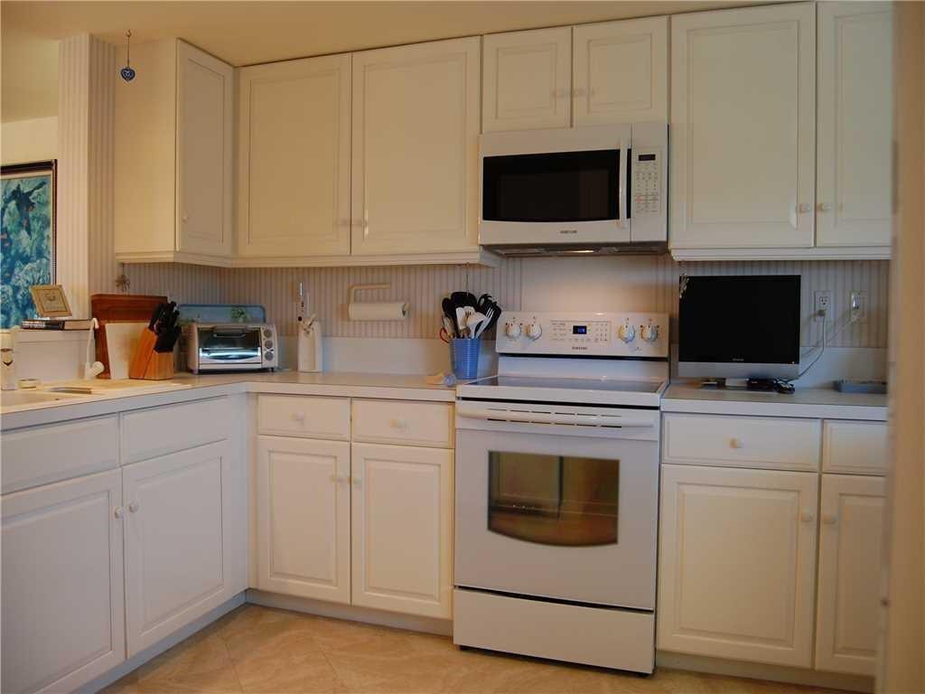 579 Northeast Plantation Road, Unit S407 Jensen Beach, FL 34957 - Photo 19 of 44 There's a Pantry Too!