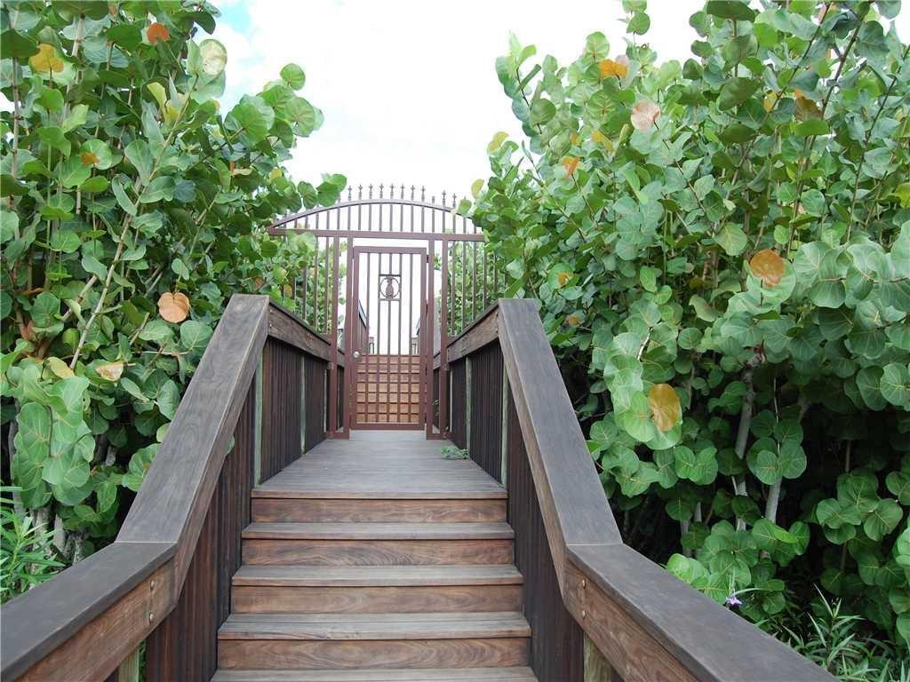 579 Northeast Plantation Road, Unit S407 Jensen Beach, FL 34957 - Photo 35 of 44 Private Beach Access