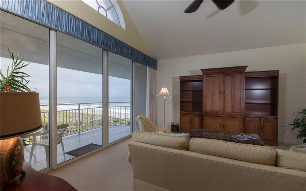 579 Northeast Plantation Road, Unit S407 Jensen Beach, FL 34957 - Photo 10 of 44 Quality Furnishings