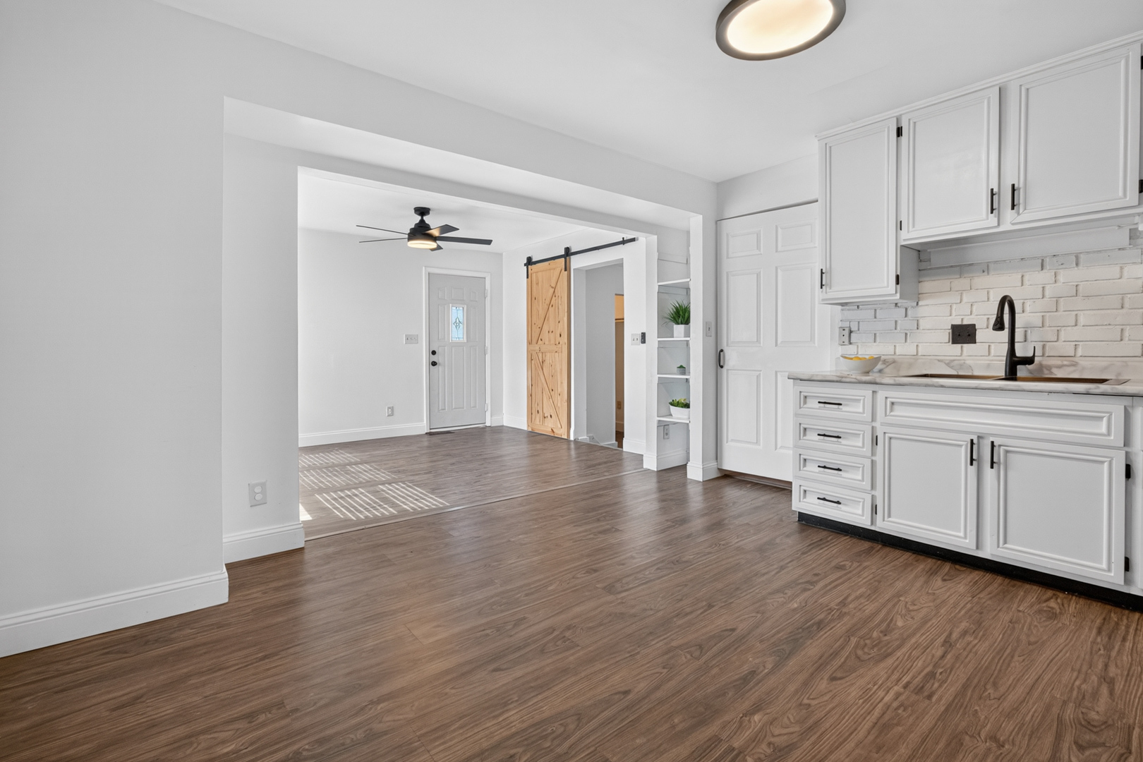 1411 Dillon Drive Normal, IL 61761 - Photo 8 of 35