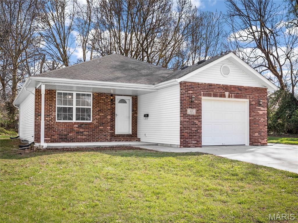 422 East Park Street Edwardsville, IL 62025 - Photo 2 of 37