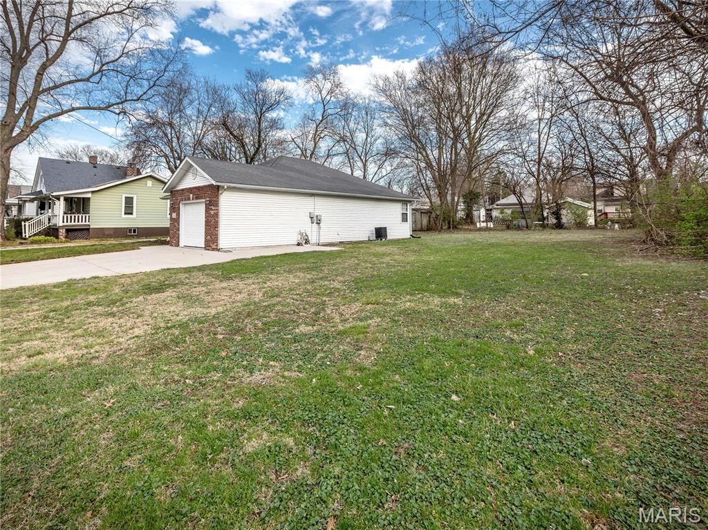 422 East Park Street Edwardsville, IL 62025 - Photo 5 of 37