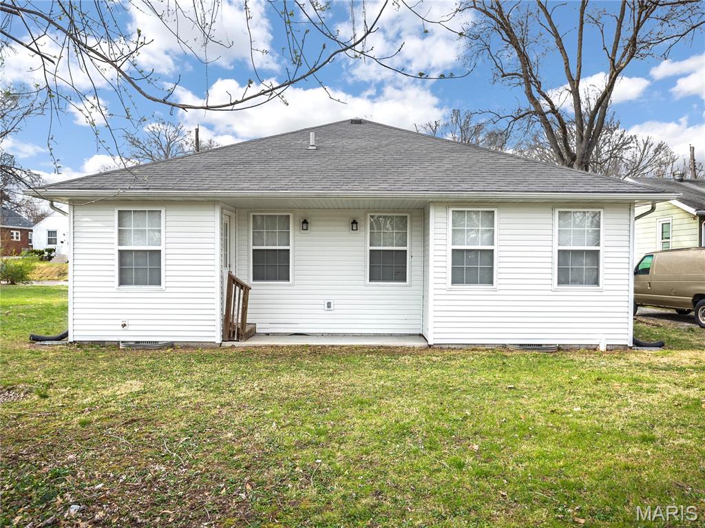 422 East Park Street Edwardsville, IL 62025 - Photo 7 of 37