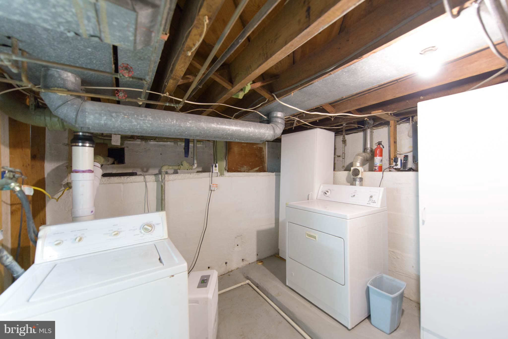 11 Fairway Road Baltimore, MD 21221 - Photo 25 of 30 Laundry Room